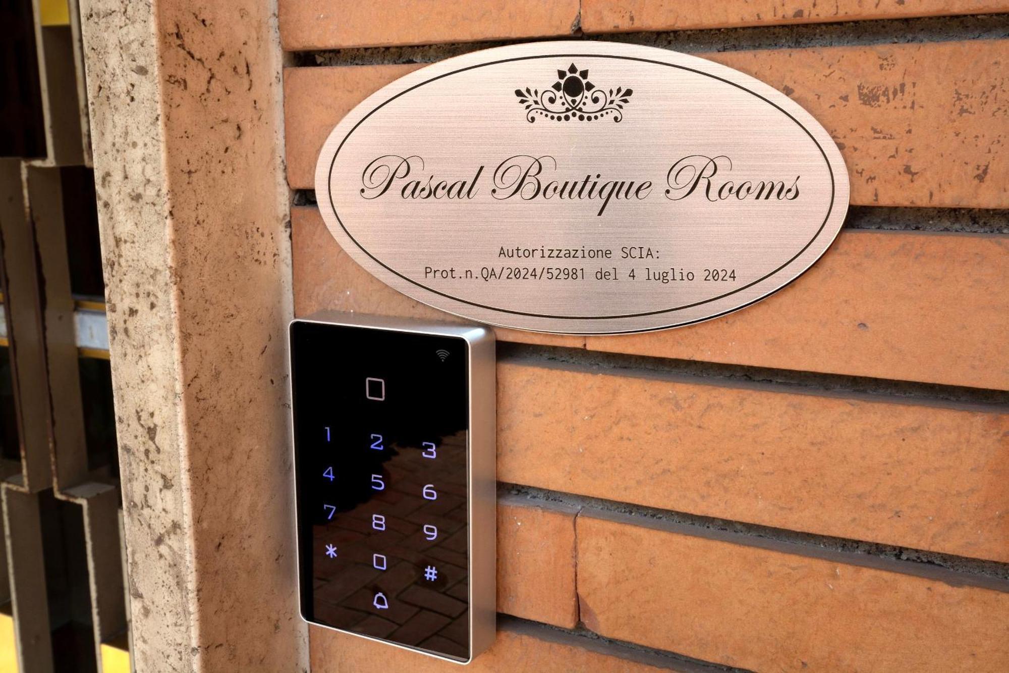 Pascal Boutique Rooms Rome Bagian luar foto